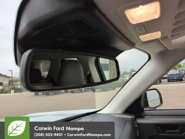 New 2026 White Metallic Ford Badlands image 21
