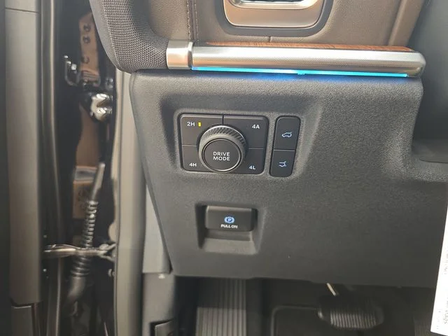 New 2027 Agate Black Metallic Ford King Ranch® image 42