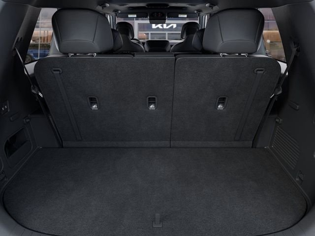 New 2027 Ivory Kia EX image 19