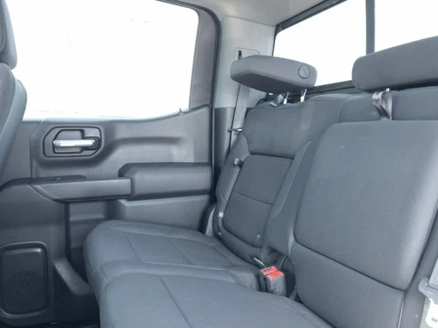 Used 2020 Silver Chevrolet LT image 18