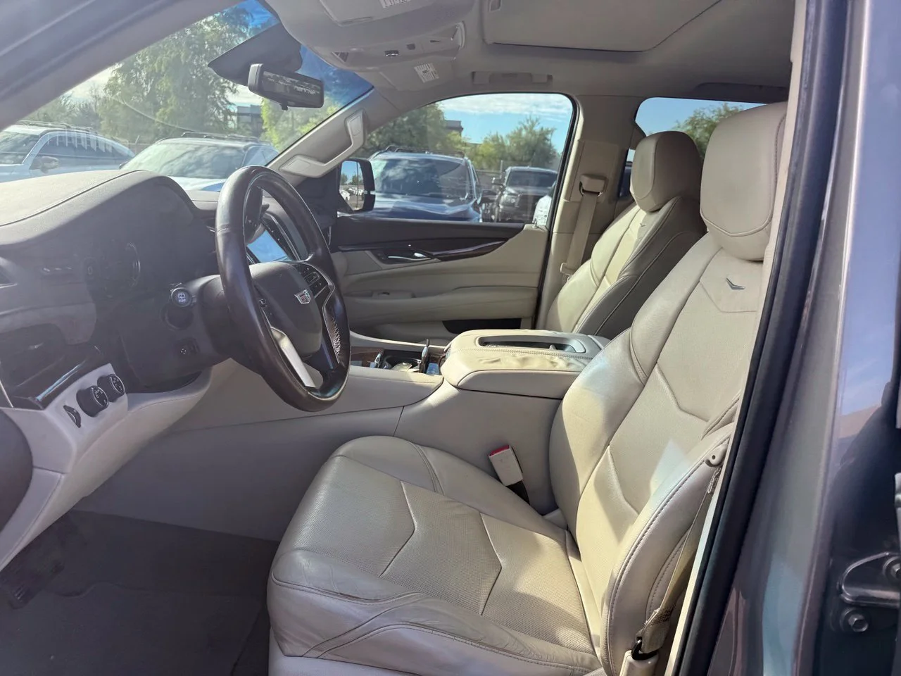 Used 2017 Bronze Dune Cadillac Luxury image 12