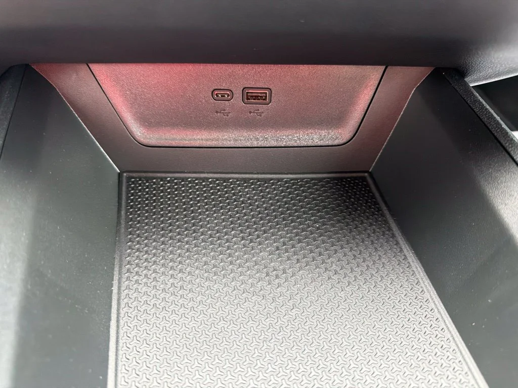 New 2027 Radiant Red Tintcoat Chevrolet LT image 35