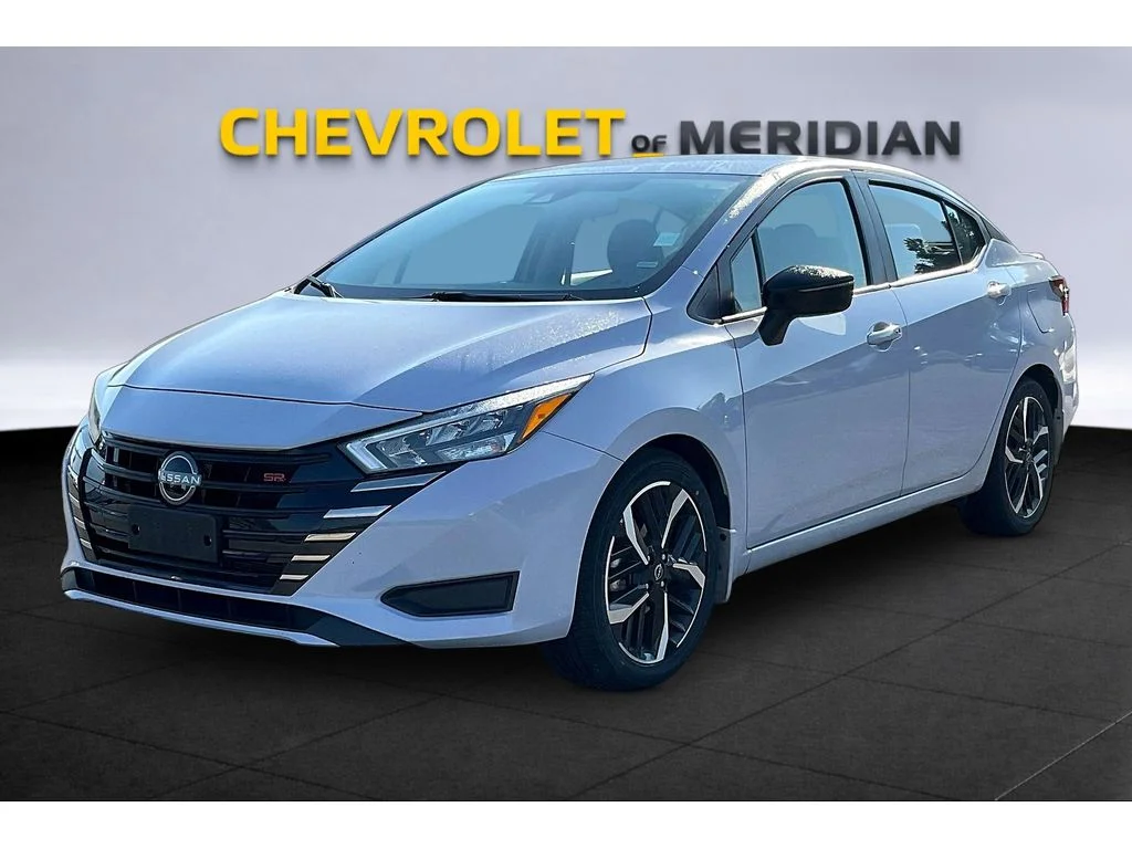 Used 2024 Gray Nissan SR image 9