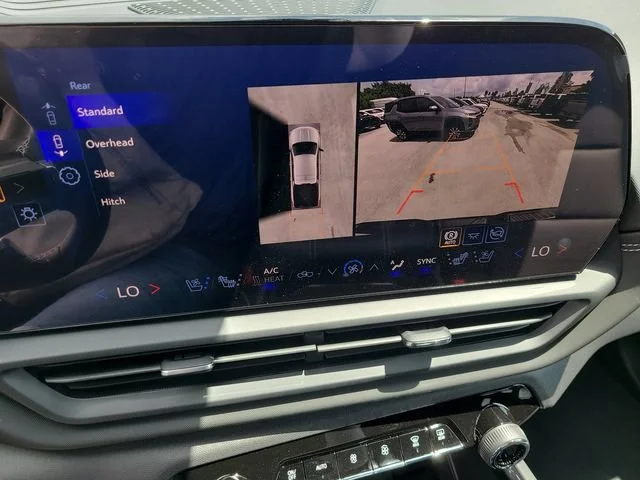 New 2026 Summit White Chevrolet LT - Extended Range image 30