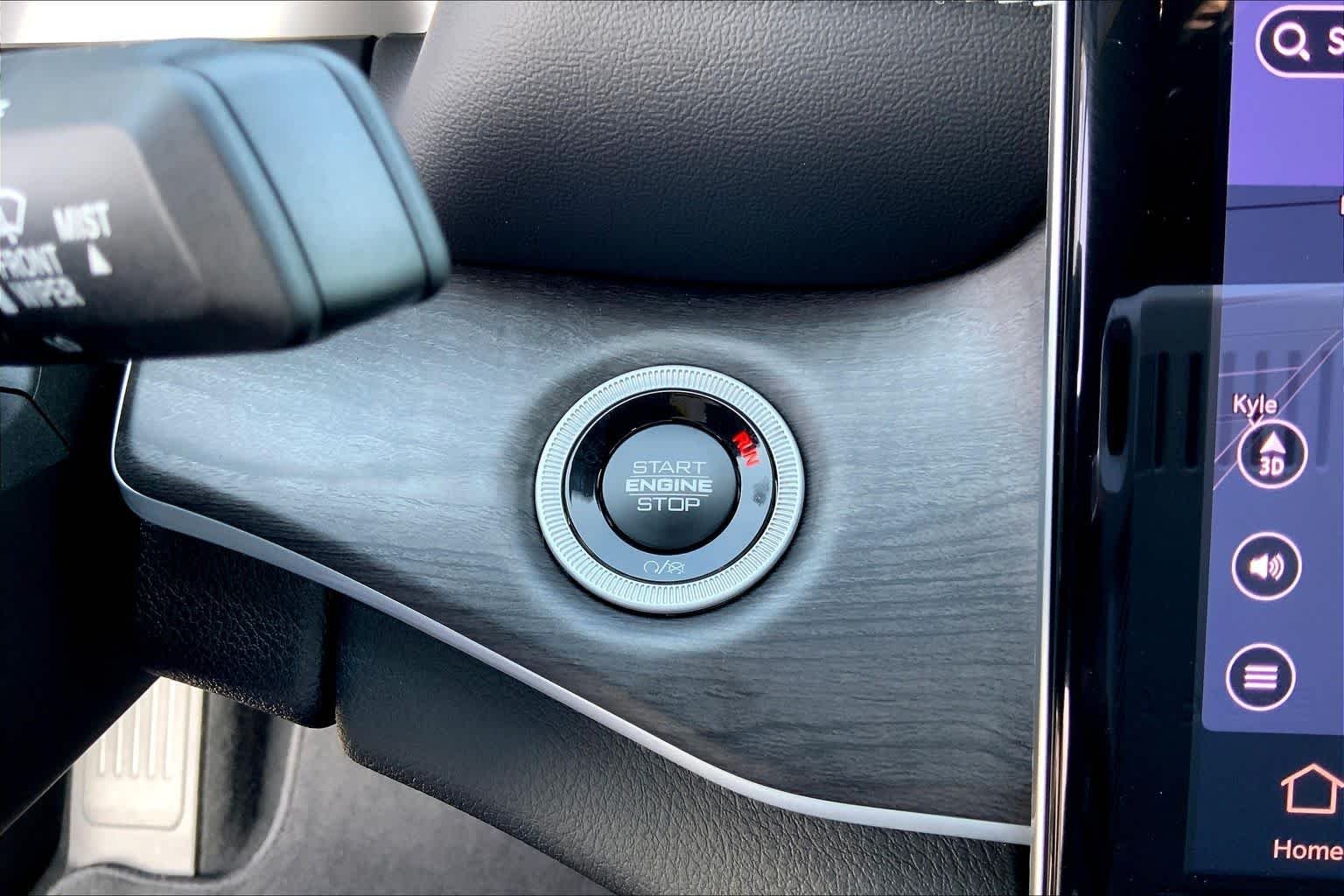 2025 Jeep Grand Cherokee Limited - Photo 17