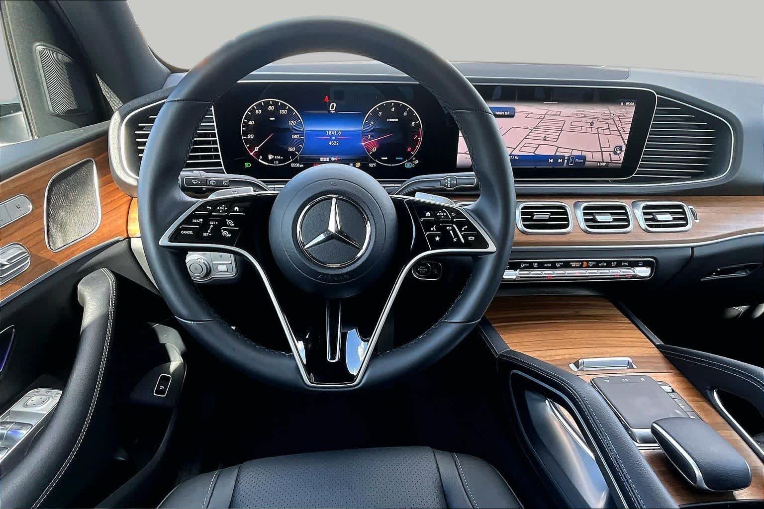 Used 2026 Cirrus Silver Metallic Mercedes-Benz GLE 350 image 11