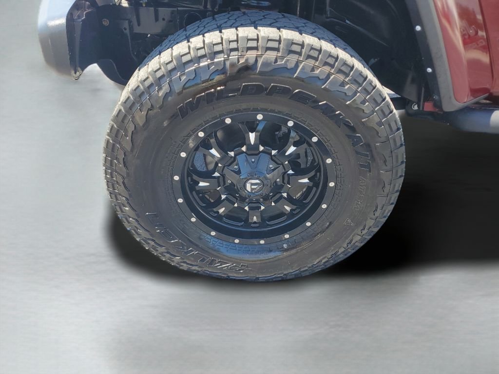 Used 2021  Jeep Sport image 27