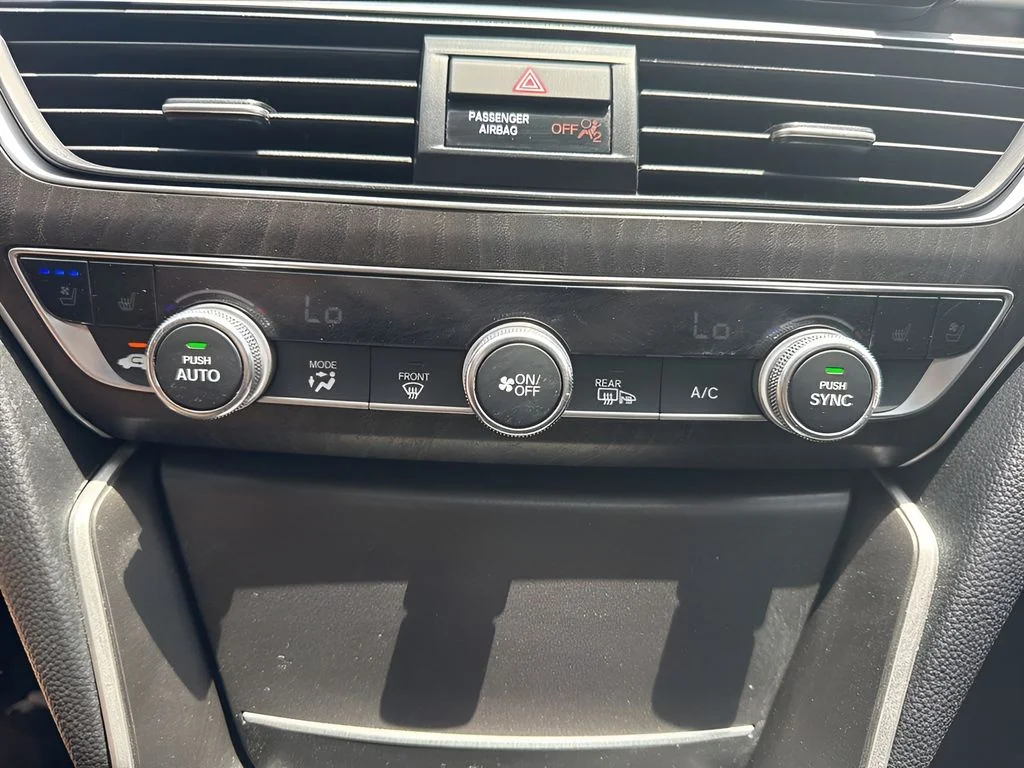 Used 2022  Honda Touring 2.0T image 20