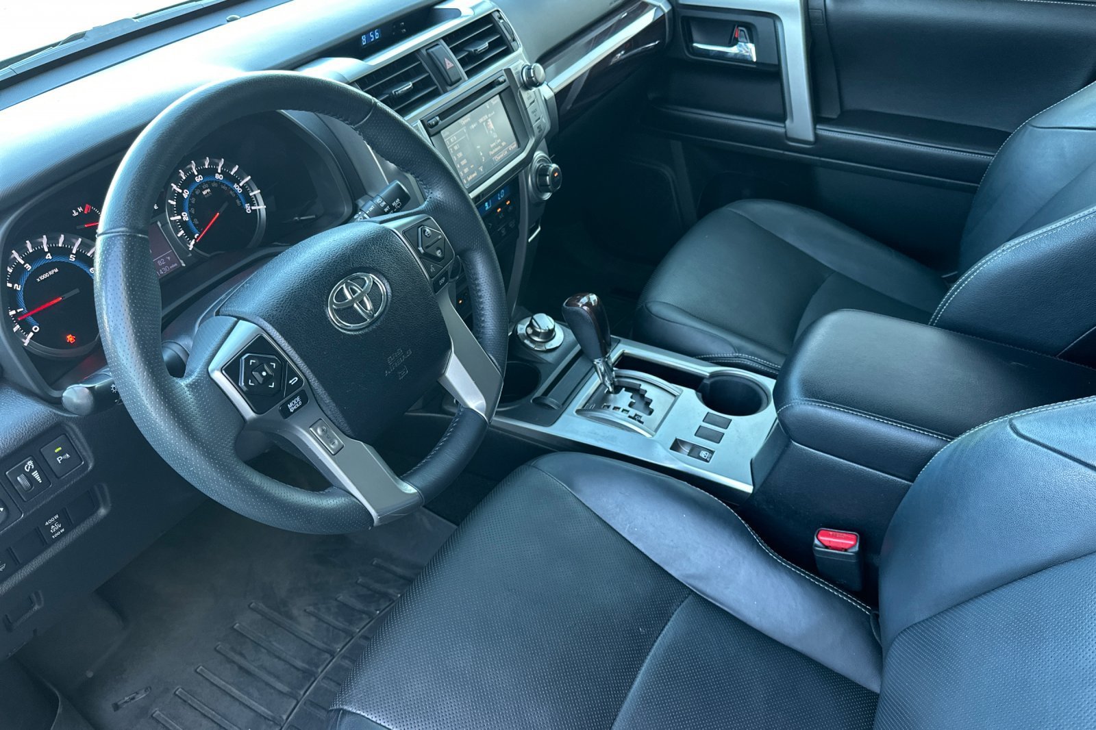 Used 2016 Magnetic Gray Metallic Toyota Limited image 9