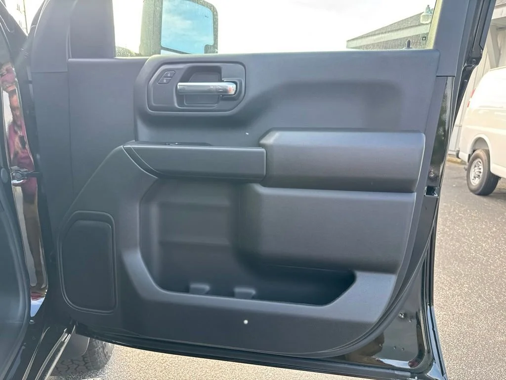 2026 Chevrolet Silverado 2500 HD Custom - Photo 23