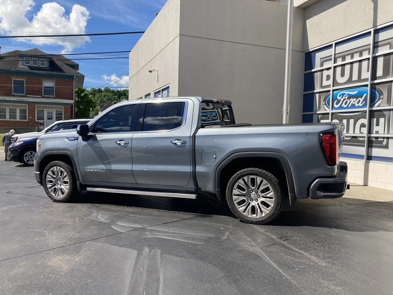 Used 2021 Satin Steel Metallic GMC Denali DURAMAX image 4