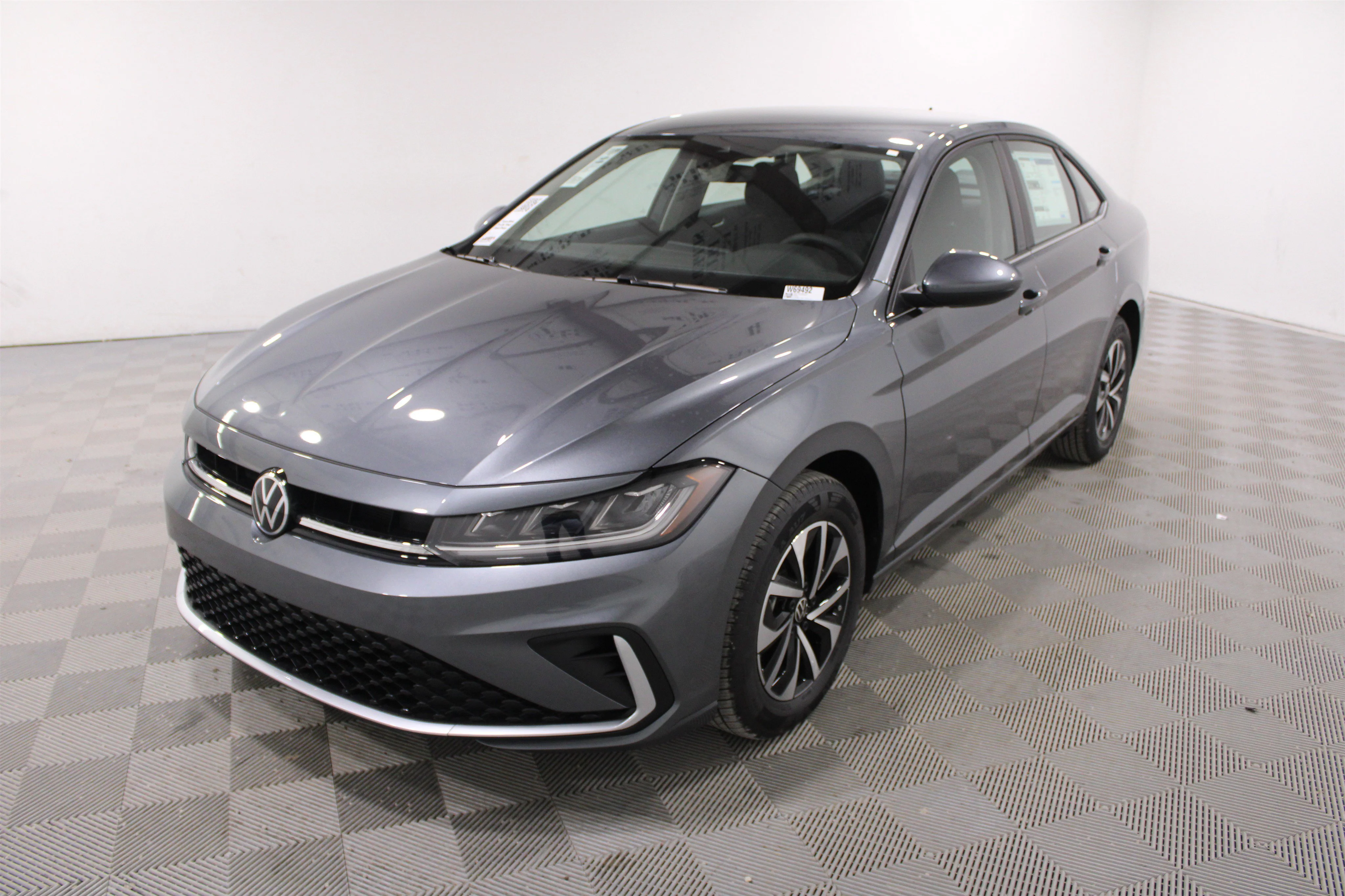 New 2026 Platinum Gray Metallic Volkswagen S image 31