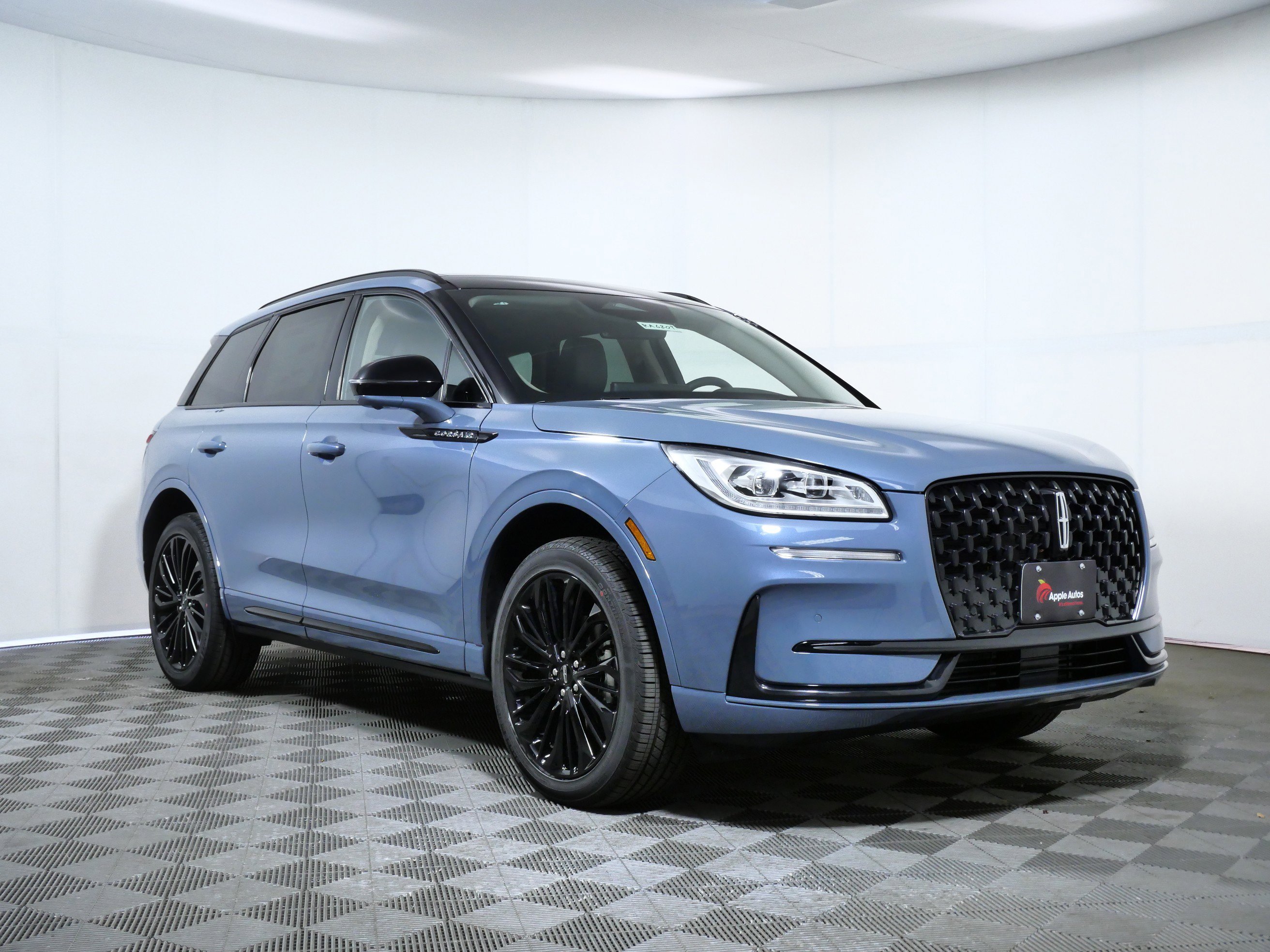 2026 Lincoln Corsair Reserve AWD's photo