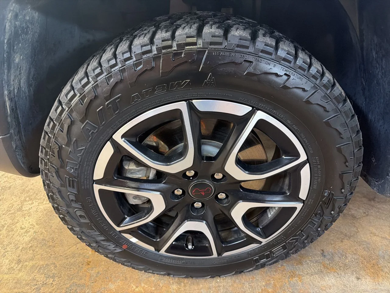 Used 2025 Silver Jeep Trailhawk image 12