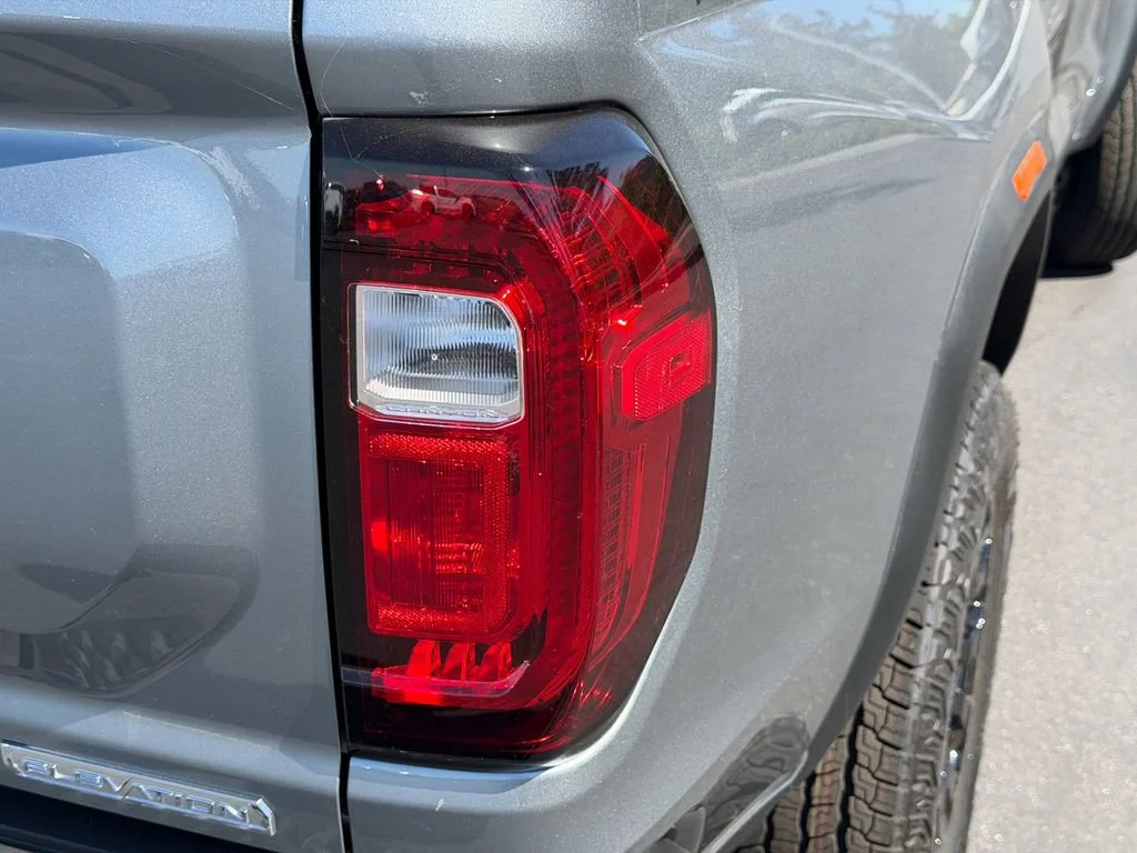New 2026 Sterling Metallic GMC Elevation image 8