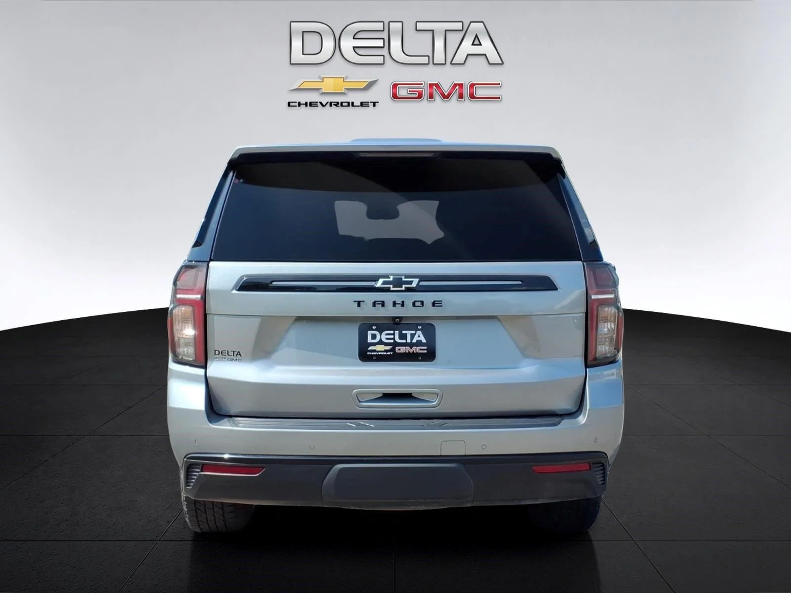 Used 2023 Sterling Gray Metallic Chevrolet Z71 image 4