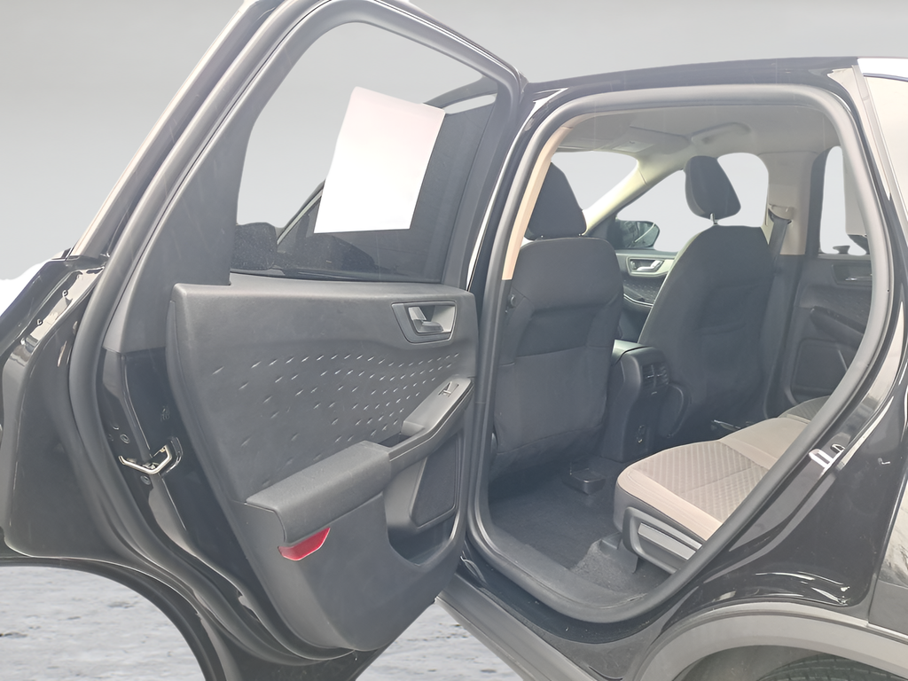 Used 2020 Black Ford SE image 12