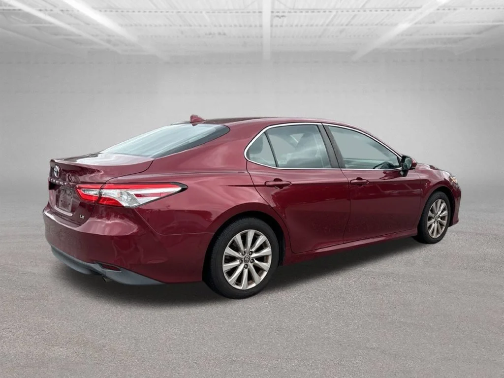 Used 2020 Red Toyota LE image 3