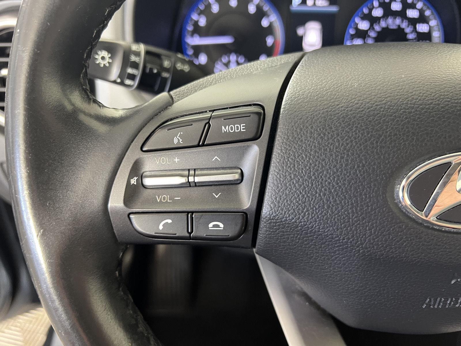 Used 2020 Sonic Silver Hyundai Limited image 15
