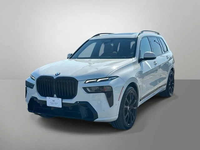 2023 BMW X7 xDrive40i's photo