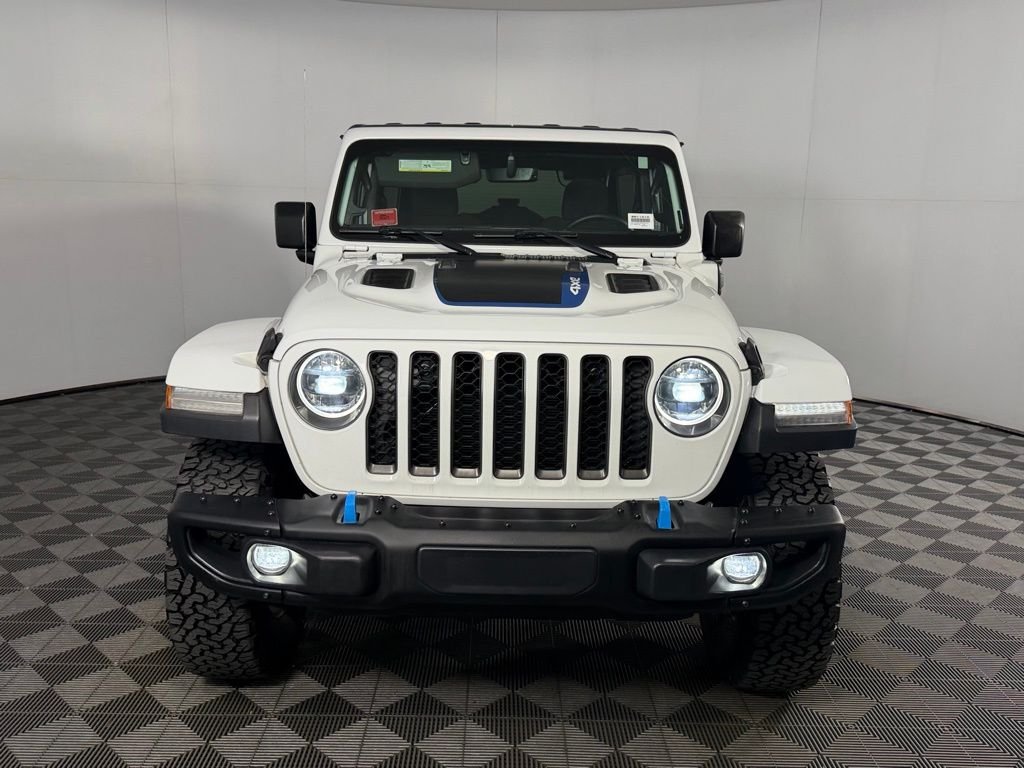 Used 2023 White Jeep Rubicon 4xe image 11