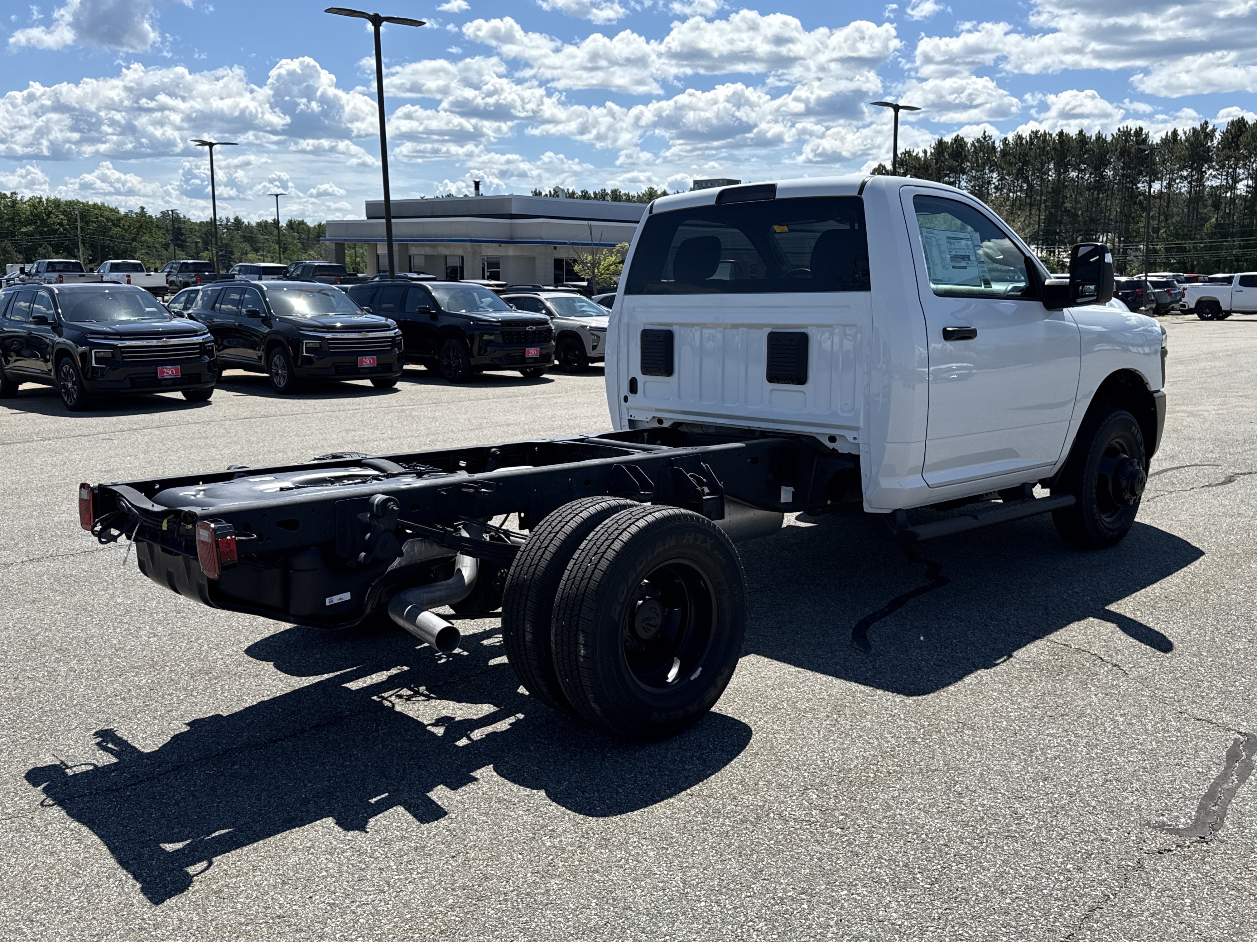 New 2026 Bright White Clearcoat Ram Tradesman image 6