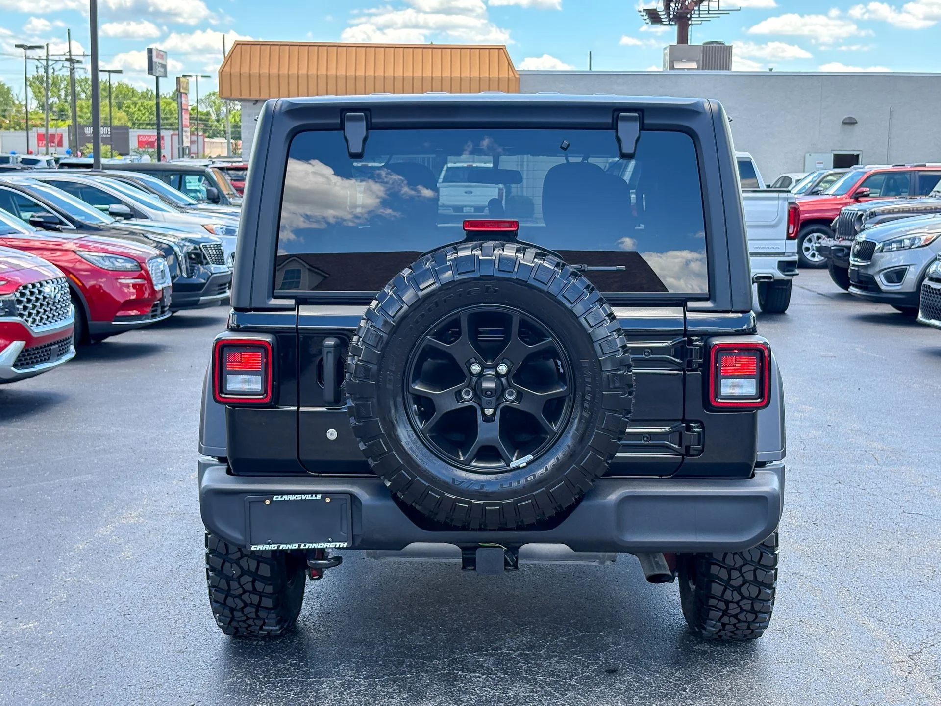 Used 2022 Black Jeep  image 16