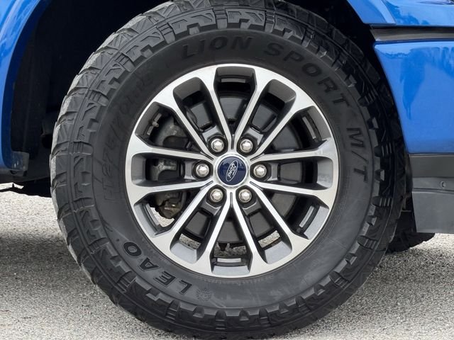 Used 2019 Blue Ford XLT image 31
