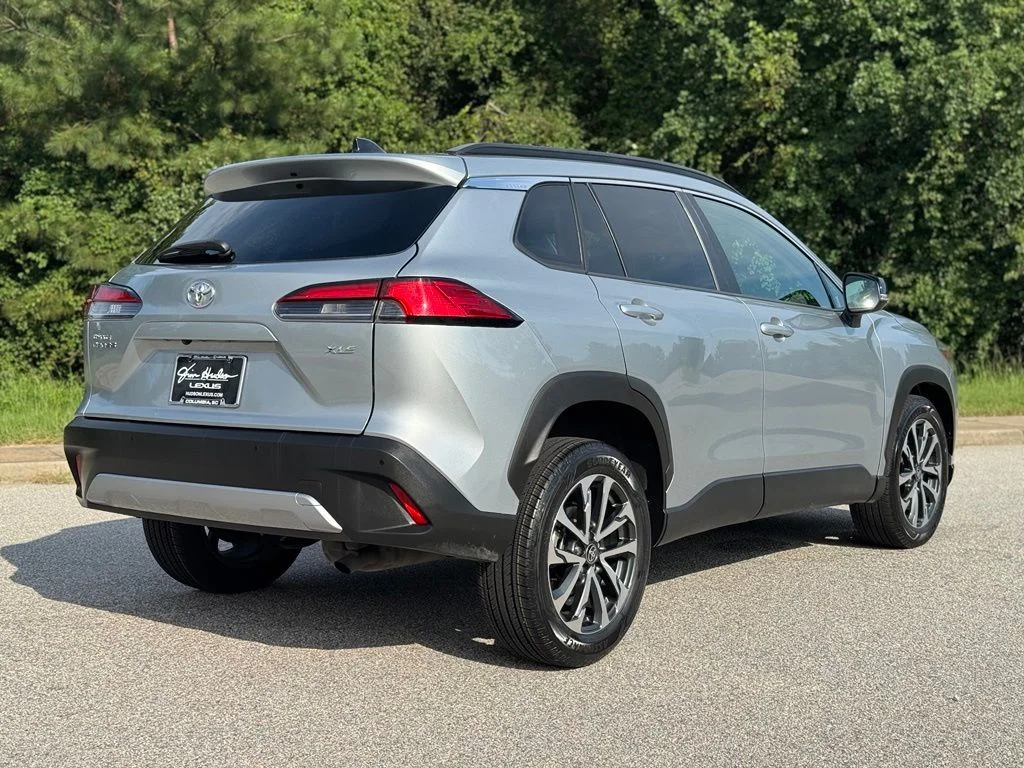 Used 2025 Silver Toyota XLE image 12