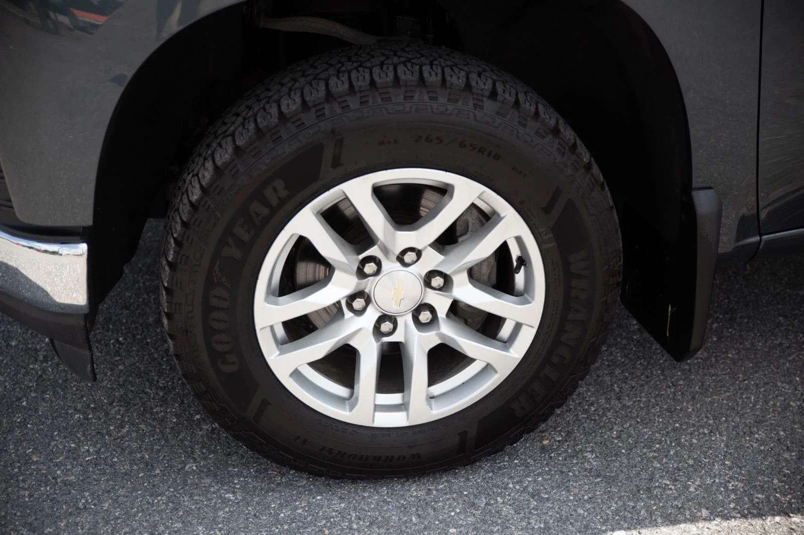 Used 2021 Shadow Gray Metallic Chevrolet LT image 10
