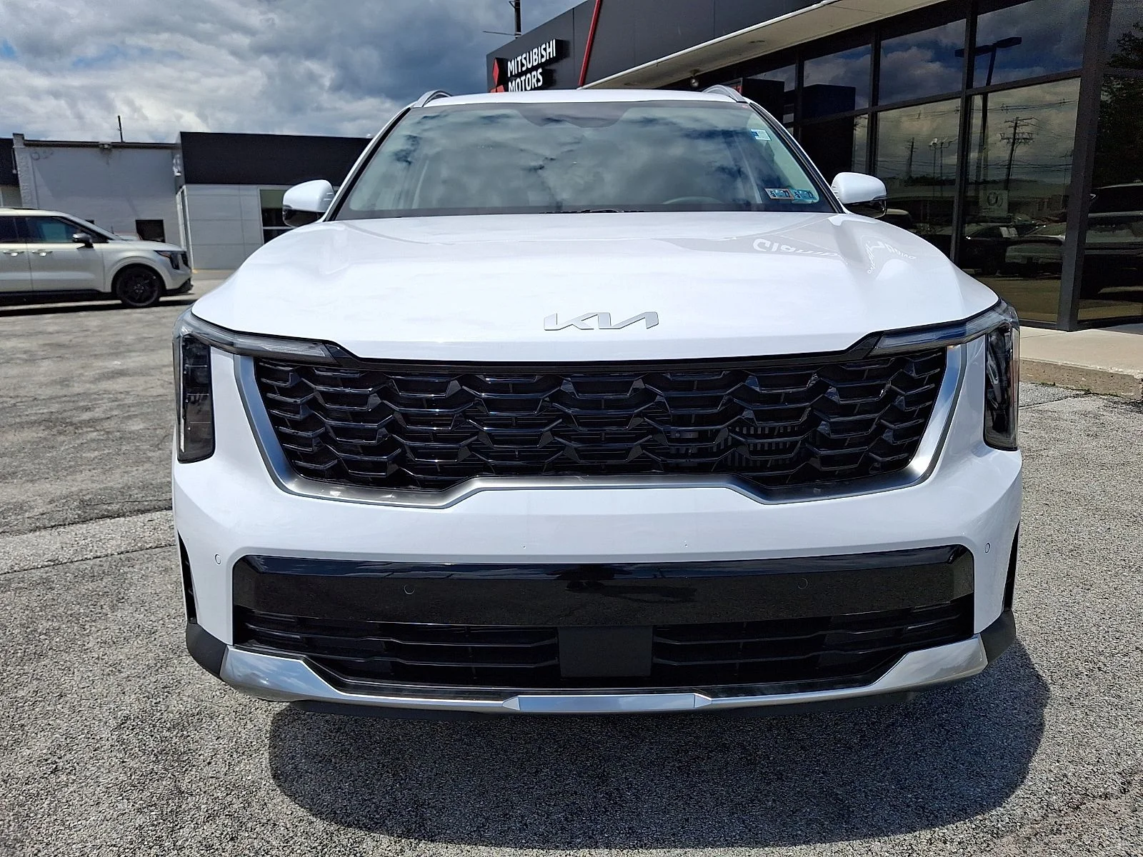 New 2026 White Kia EX image 3