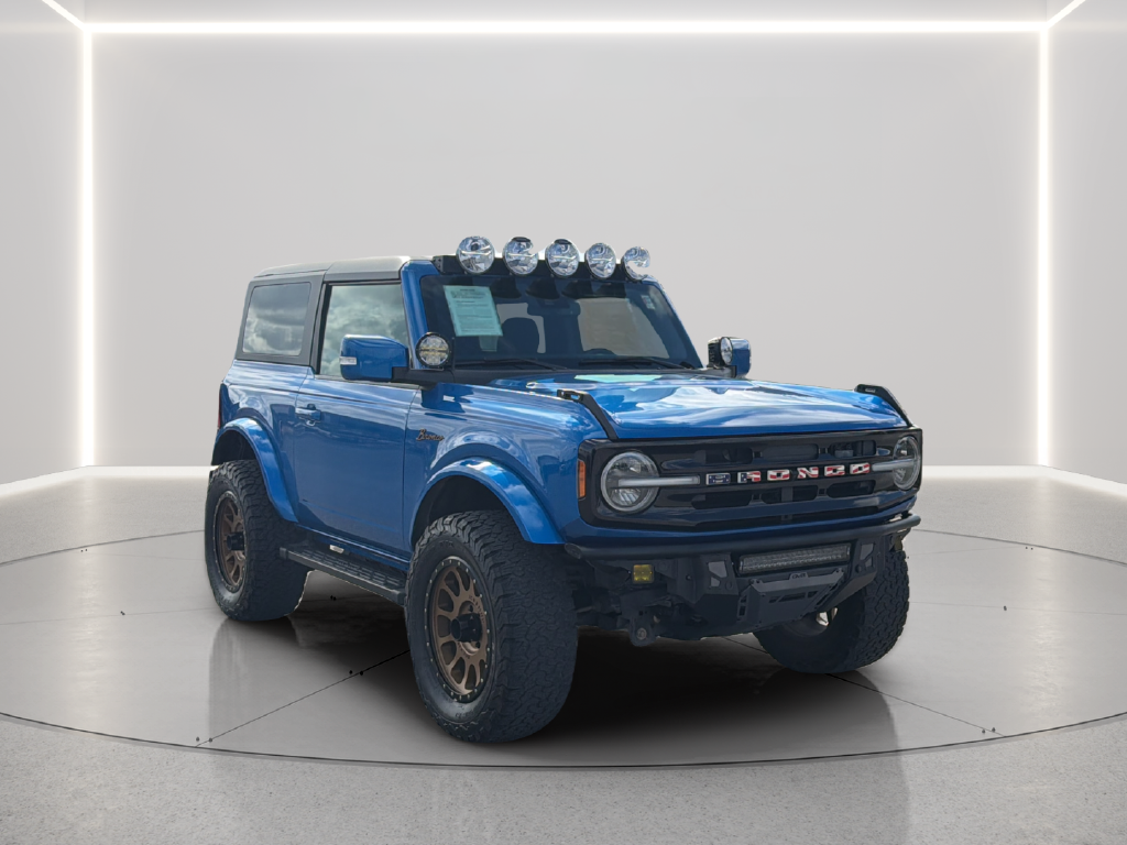 Used 2021 Blue Ford Outer Banks image 10