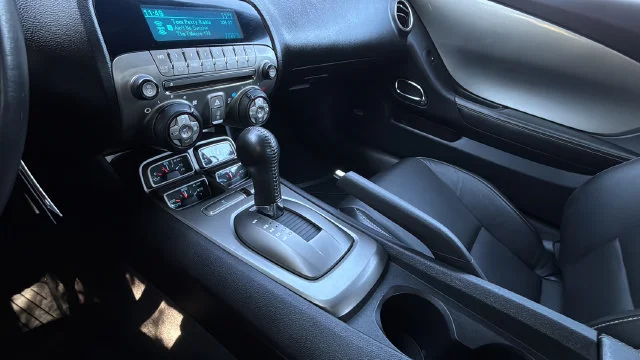 Used 2010 Gray Chevrolet 2LT image 14