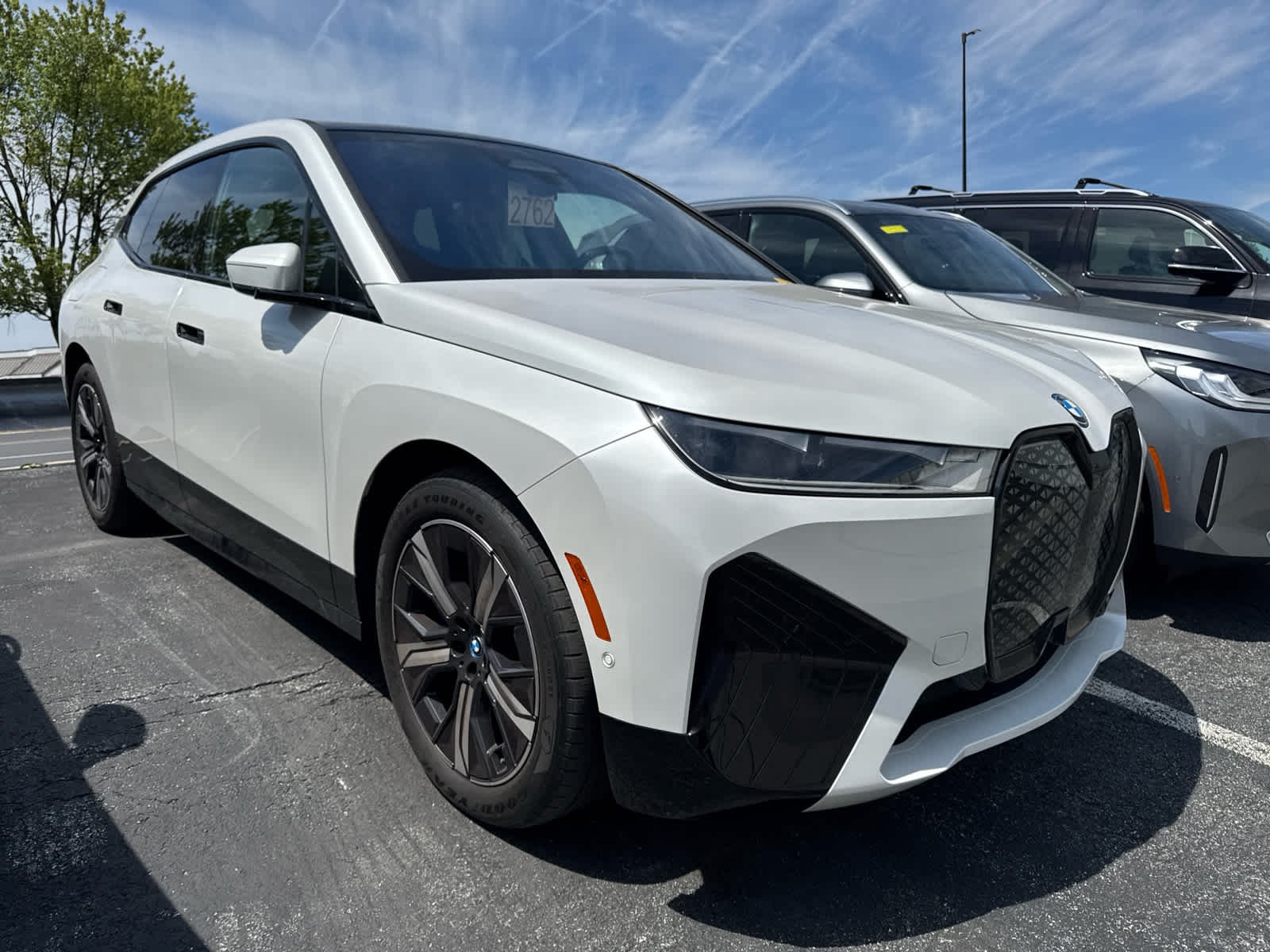 2024 BMW iX xDrive50's photo
