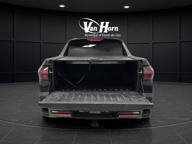 Used 2025 Phantom Black Hyundai XRT image 9