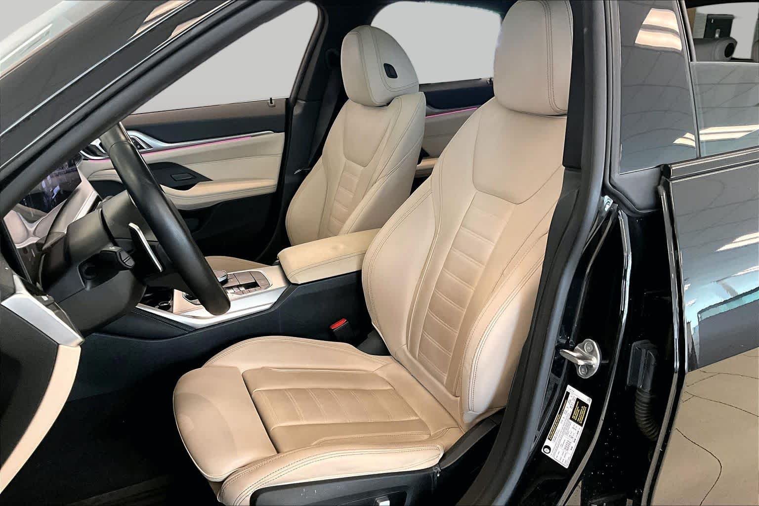 Used 2024 Black Sapphire Metallic BMW M440i image 7