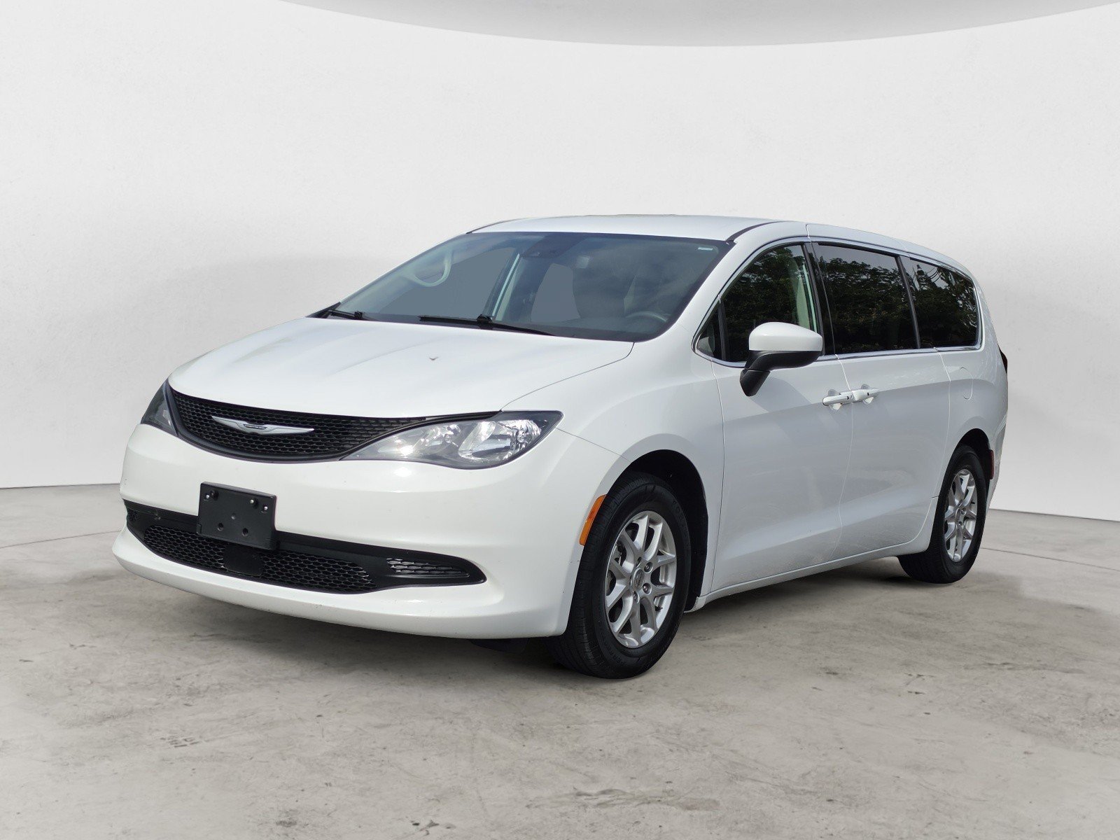 Used 2023 Bright White Clearcoat Chrysler LX image 6