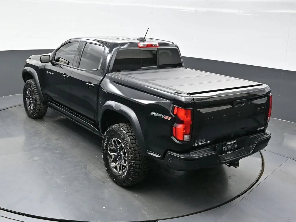 Used 2026 Black Chevrolet ZR2 image 28