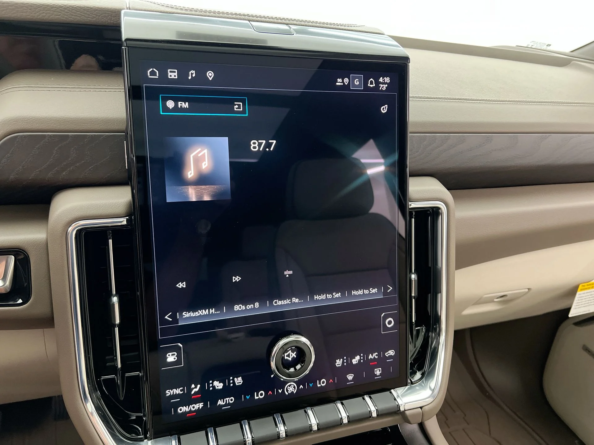 2026 GMC Yukon Denali - Photo 69