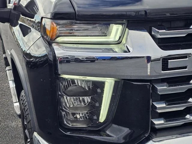 Used 2022 Black Chevrolet LTZ image 4