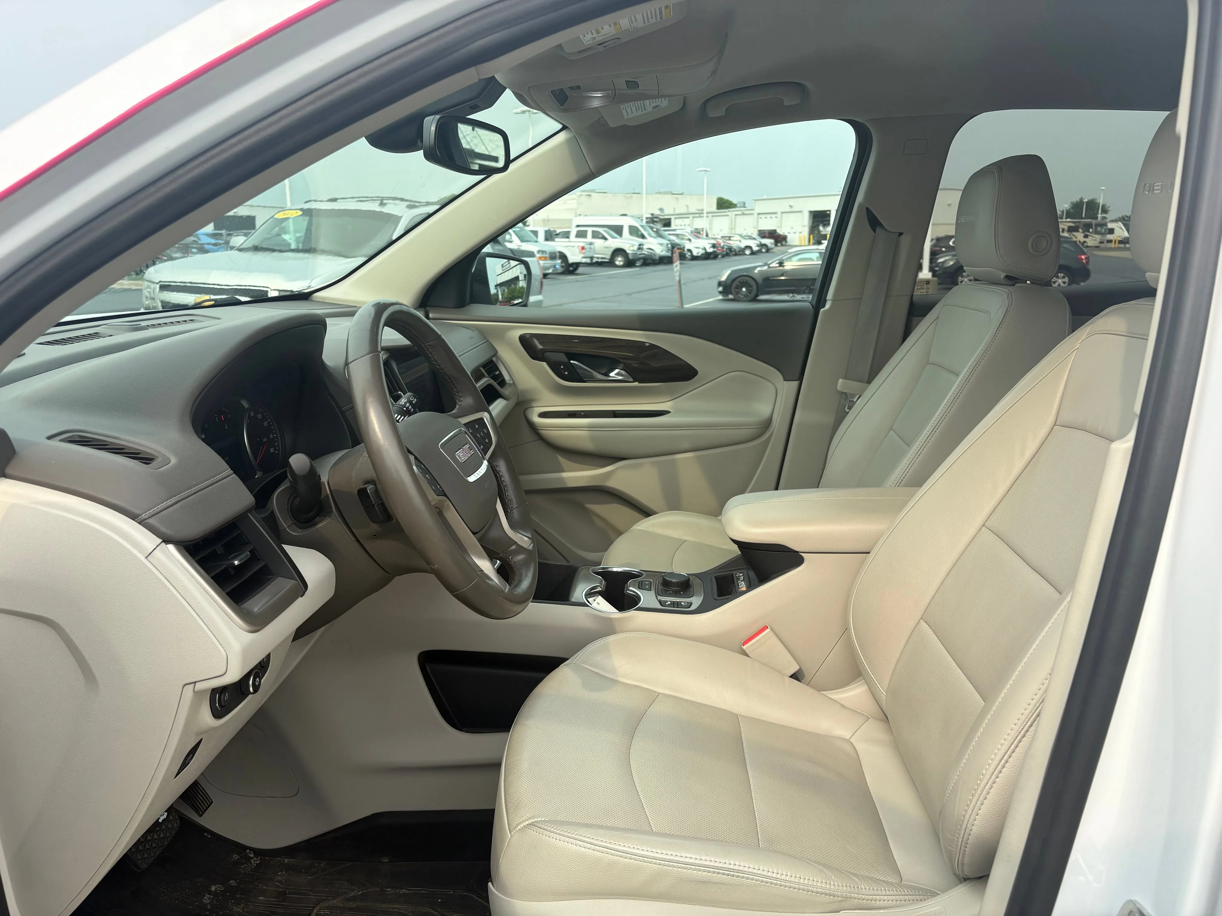 Used 2020 WHITE FROST TRICOAT GMC Denali image 14