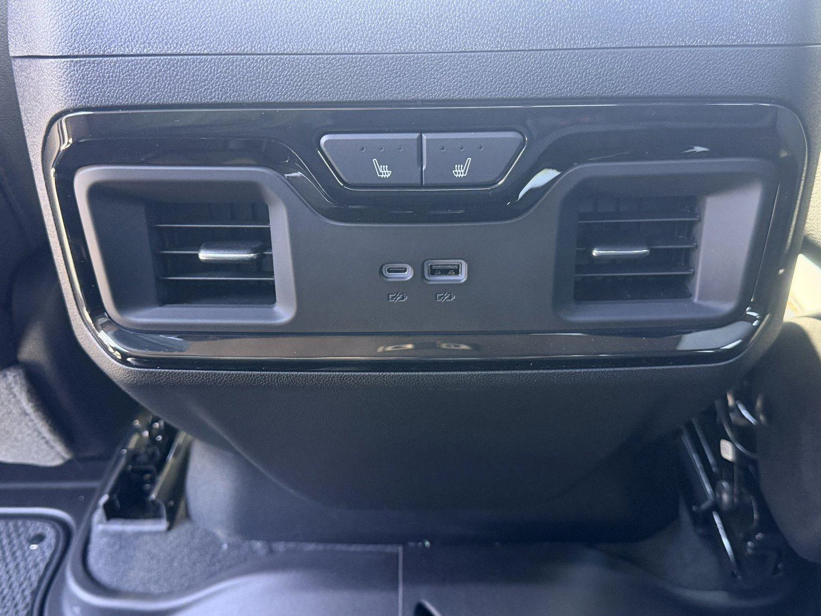 New 2026 Onyx Black GMC AT4 image 15