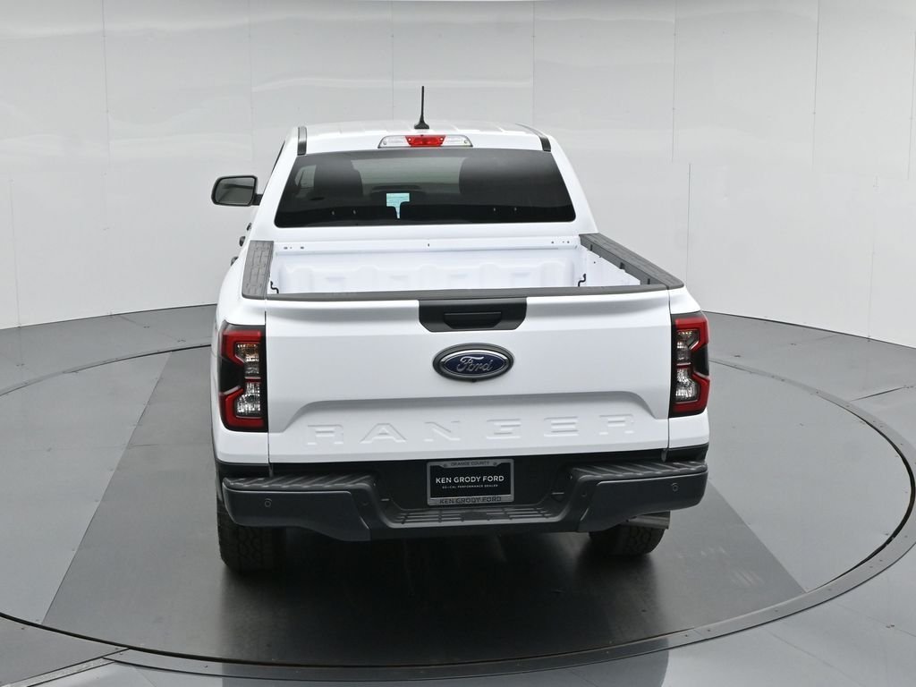 New 2026 Oxford White Ford XLT image 39