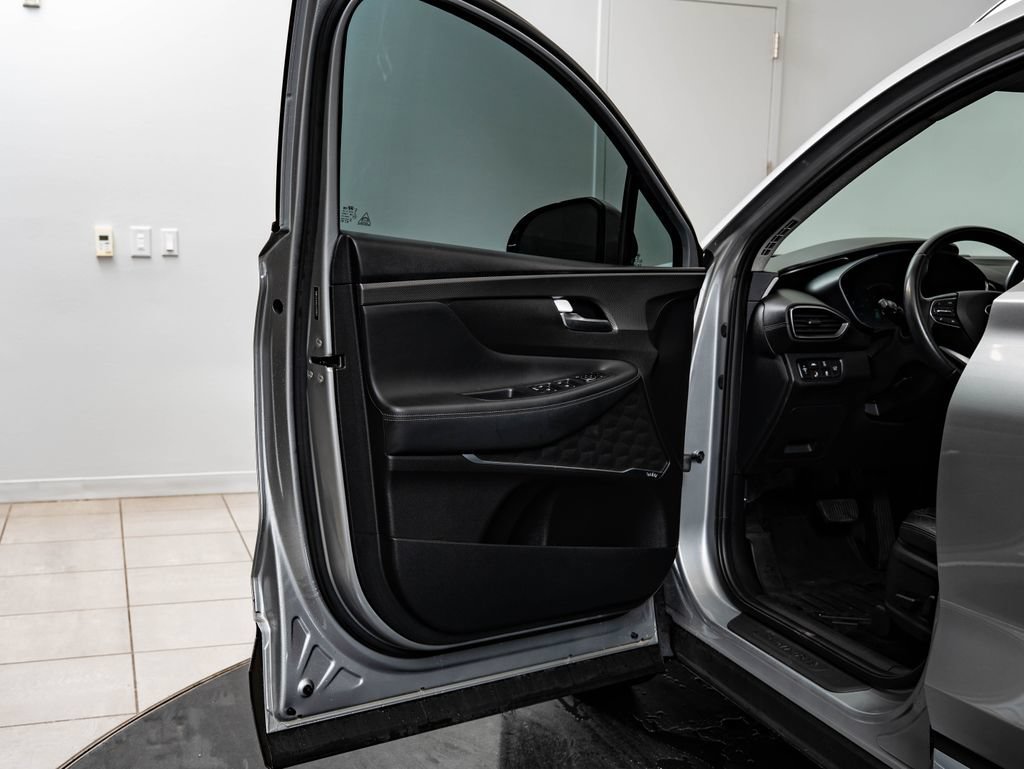 Used 2020 Shimmering Silver Pearl Hyundai SEL image 29