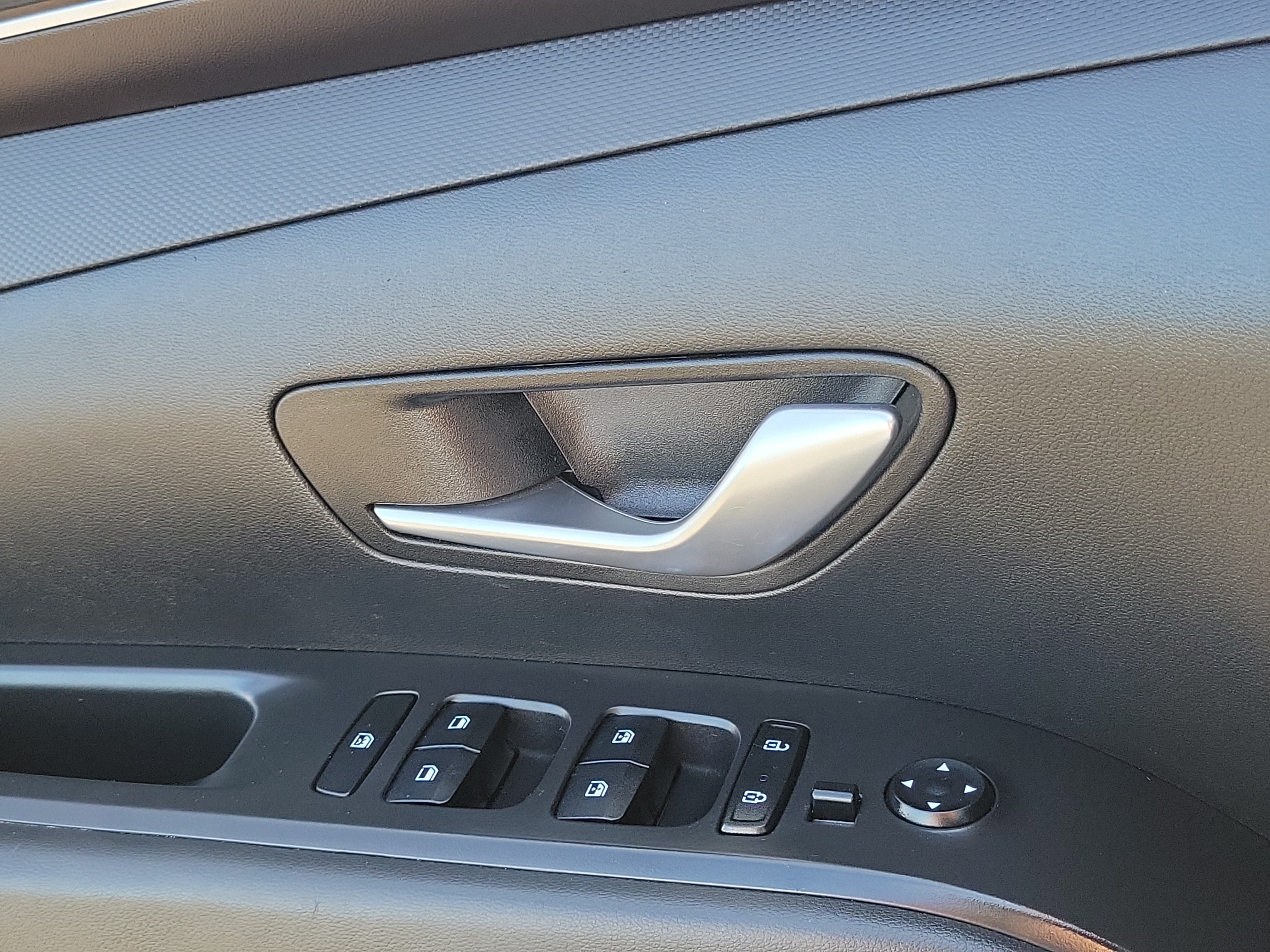 2024 Hyundai Santa Cruz SEL - Photo 15