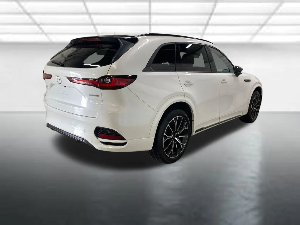 Used 2025 White Mazda 3.3 Turbo S Premium Plus image 8