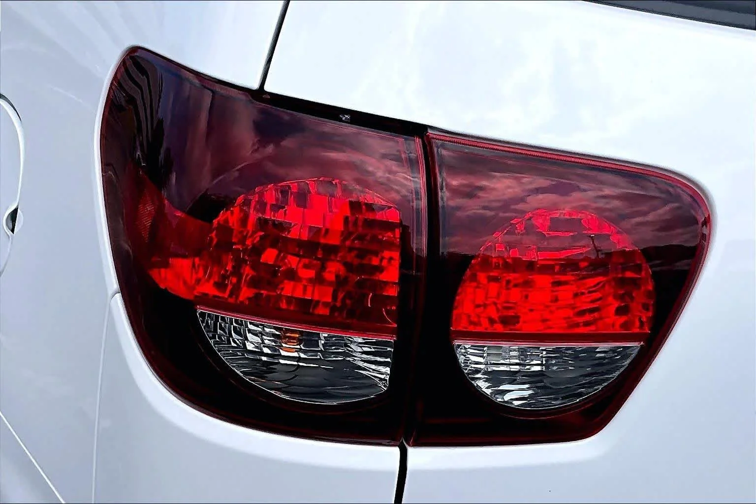 Used 2020 Super White Toyota Limited image 27