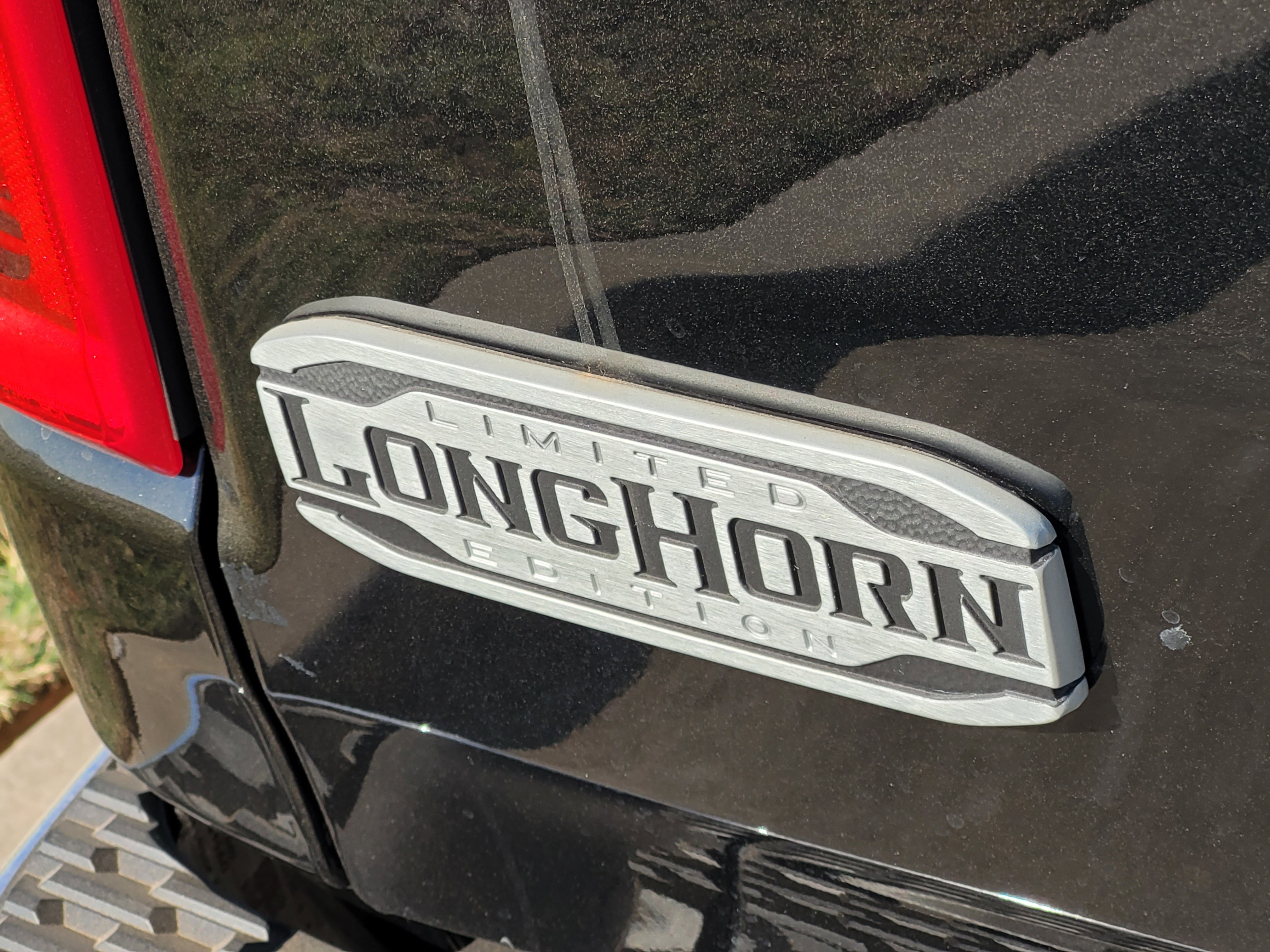 New 2026 Diamond Black Crystal Pearlcoat Ram Longhorn image 6