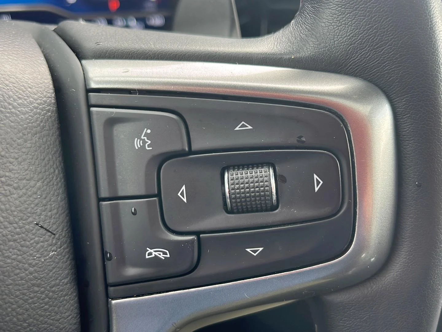 Used 2022 Cherry Red Tintcoat Chevrolet LTZ image 16