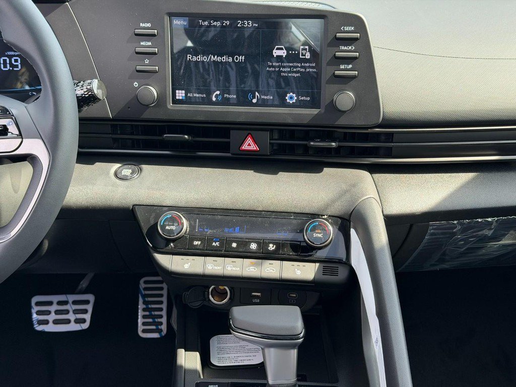 New 2026 Gray Hyundai SEL Sport Plus image 23